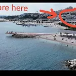 Znjan Beachfront Balcony 2plus2 Sea View Apartman Split