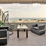 Znjan Beachfront Balcony 2plus2 Sea View Apartman Split